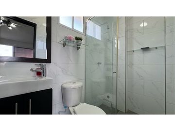 Casa remodelada amoblada en venta permuta Barrio Parque Lineal Palmira