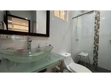Casa remodelada amoblada en venta permuta Barrio Parque Lineal Palmira