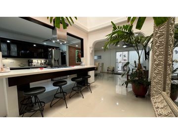 Casa remodelada amoblada en venta permuta Barrio Parque Lineal Palmira