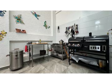 Casa remodelada amoblada en venta permuta Barrio Parque Lineal Palmira