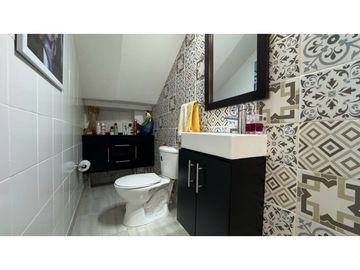 Casa remodelada amoblada en venta permuta Barrio Parque Lineal Palmira