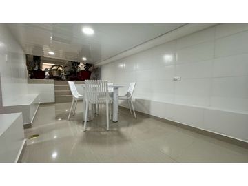 Casa remodelada amoblada en venta permuta Barrio Parque Lineal Palmira