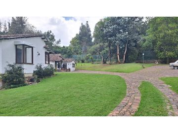 Arriendo de casa en San Jose de Bavaria en  Bogotá