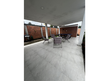 VENTA DE ESPECTACULAR CASA CAMPESTRE EN ROZO VALLE DEL CAUCA