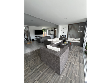 VENTA DE ESPECTACULAR CASA CAMPESTRE EN ROZO VALLE DEL CAUCA