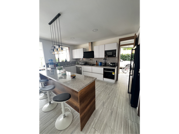 VENTA DE ESPECTACULAR CASA CAMPESTRE EN ROZO VALLE DEL CAUCA