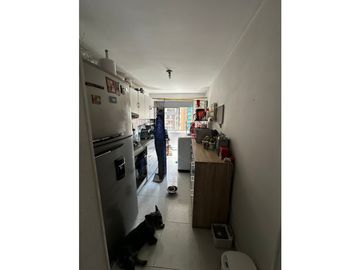 VENTA DE APARTAMENTO UNIDAD COMPLETA  LOMA DE LOS BERNAL PARTE BAJA
