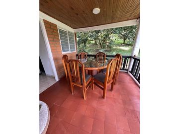 VENTA DE FINCA PRODUCTORA DE CAFE, PLATANO Y TURISMO
