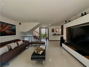 Venta Casa Envigado Loma del Chocho