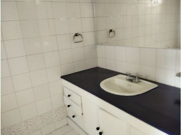 Vendo Magnífico Apartamento  Edificio las Fuentes  Granada Norte Cali