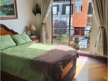 PARA VENTA CASA DE 146 M2 + 26 M2 JARDIN INTERIOR..JA