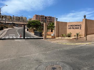 CONDOMINIO LAS PALMAS 5