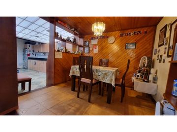 SE VENDE CASA VILLA DEL PRADO