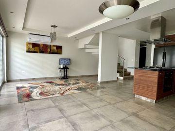 En venta casa equipada en Valparaíso Residencial