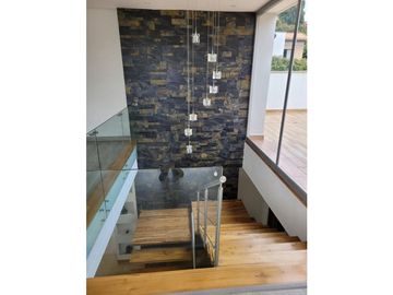 VENDO CASA ALTO PALMAS