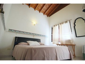 Venta casa campestre Urb. Los campanos de 2 niveles en Turbaco