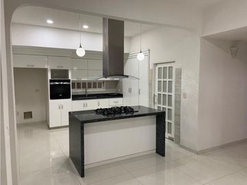VENTA O ARRIENDO CASA BARRIO JARDN SANTA MARTA