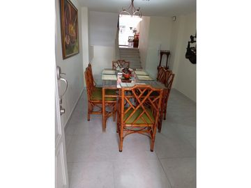 Apartamento Turístico con Vista al Mar en primera Línea Rodadero 036