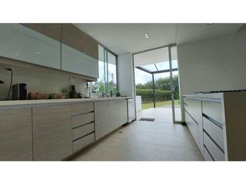 Vendo Casa Campestre en Llanogrande