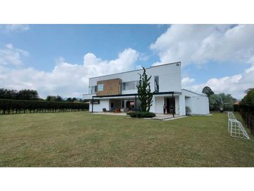 Vendo Casa Campestre en Llanogrande