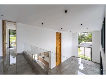 Casa nueva en Lago Calima Condominio La Irlanda