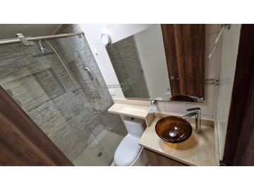 ARRIENDO CASA EN LAS VILLAS