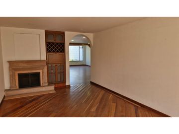 ARRIENDO CASA EN LAS VILLAS