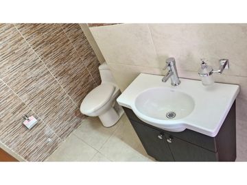 ARRIENDO CASA EN LAS VILLAS