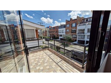 ARRIENDO CASA EN LAS VILLAS
