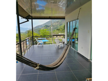 Maat vende finca en La Magdalena-Villeta 112.512m2 $1.200Millones