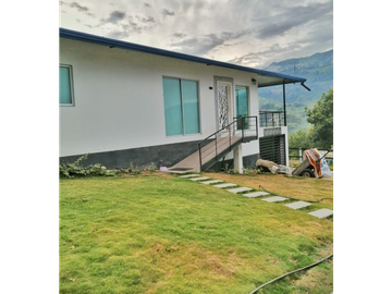 Maat vende finca en La Magdalena-Villeta 112.512m2 $1.200Millones