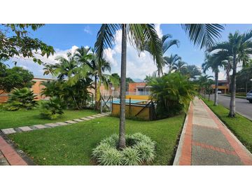 VENTA CASA ITAGÜ SURAMÉRICA