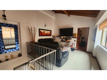 VENTA CASA ITAGÜ SURAMÉRICA