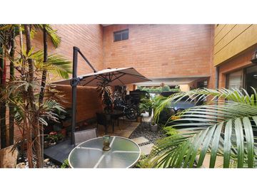 VENTA CASA ITAGÜ SURAMÉRICA