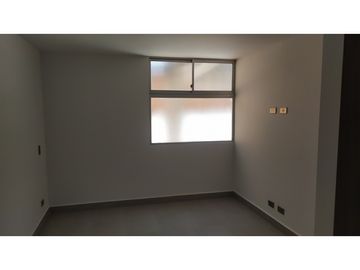 VENTA APARTAMENTO EN LAURELES