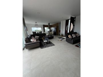 VENTA DE CASA CAMPESTRE EN CONDOMINIO ZONA EL  CAIMO