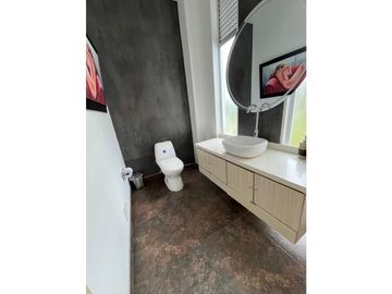 VENTA DE CASA CAMPESTRE EN CONDOMINIO ZONA EL  CAIMO
