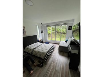 VENTA DE CASA CAMPESTRE EN CONDOMINIO ZONA EL  CAIMO