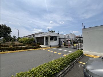 VENTA DE CASA EN CIUDAD COUNTRY- TURPIAL, JAMUNDI