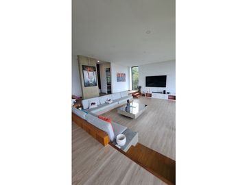 Casa campestre en parcelación cerrada en venta Yumbo Valle Colombia