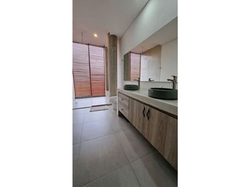 Casa campestre en parcelación cerrada en venta Yumbo Valle Colombia