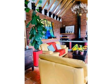 Venta de casa en el lago calima valle del cauca