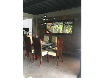 Casa campestre en condominio para la venta en la buitrera,Cali !!!