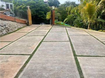 Casa campestre en condominio para la venta en la buitrera,Cali !!!