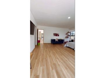 Casa campestre en condominio para la venta en via las palmas Medellin!