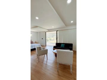Casa campestre en condominio para la venta en via las palmas Medellin!
