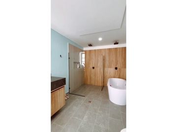 Casa campestre en condominio para la venta en via las palmas Medellin!