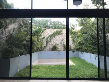 Moderno Town House, en venta Santa Rita Cholul en Mérida, Yuc.