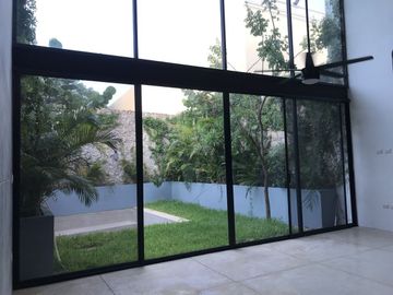 Moderno Town House, en venta Santa Rita Cholul en Mérida, Yuc.
