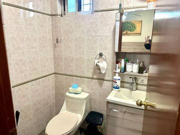 CASA EN VENTA CUMBRES 5° SECTOR  ¡¡OPORTUNIDAD !!